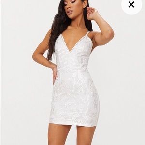 NWT White Lace Embroidered Bodycon Dress